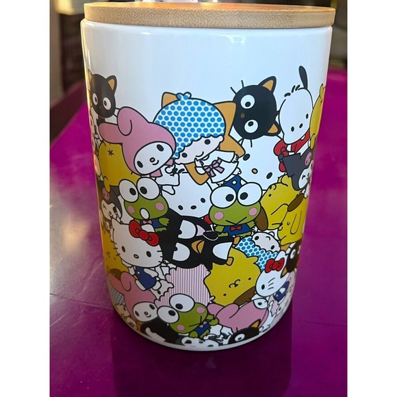 Hello Kitty & Friends Ceramic Cookie Jar Canister and Lid Collectible Sanrio New - Picture 3 of 12